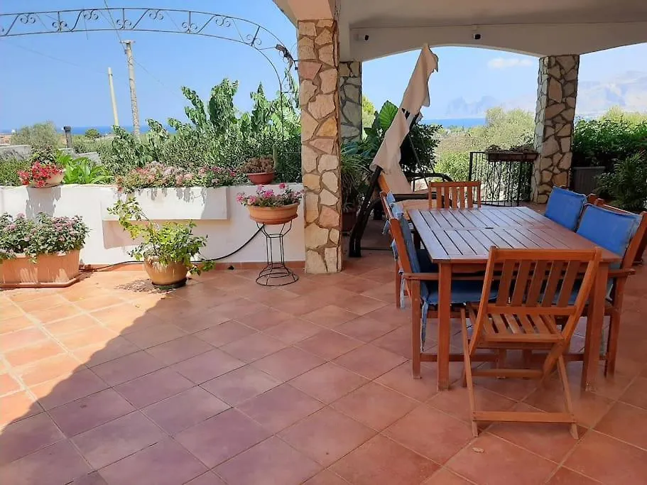 Casa Vacanze Anthea Carini Italy
