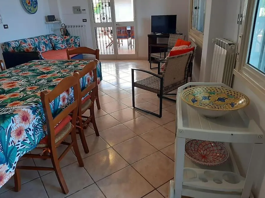 Casa Vacanze Anthea Carini Holiday home