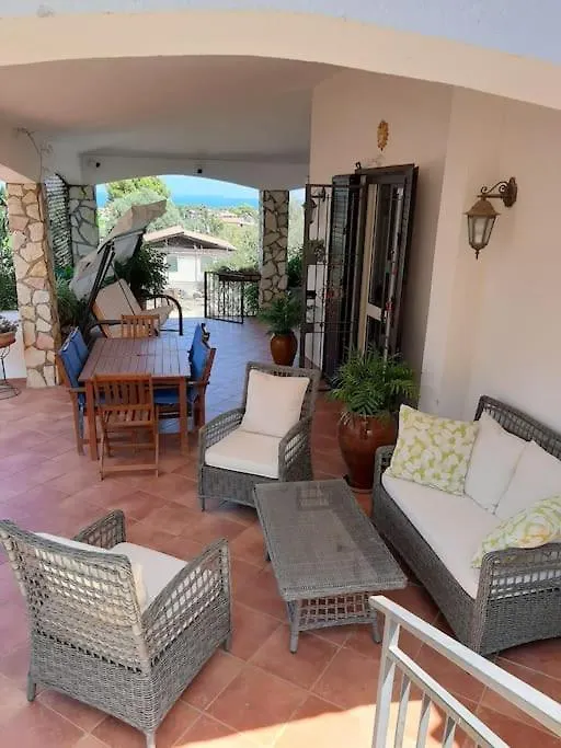 Casa Vacanze Anthea Carini Holiday home